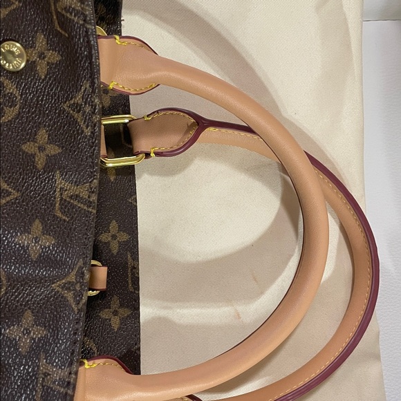 Luxury Designer Brown Tote Bag - Picture 7 of 10